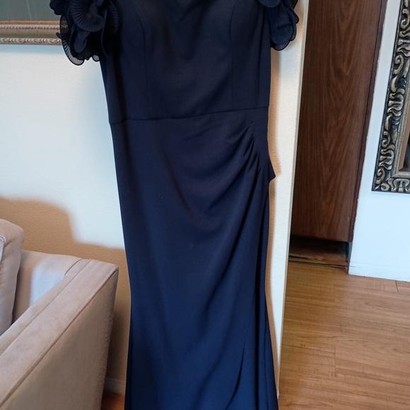 Xscape Nordstroms Navy Ruched Strapless Sheath Evening Gown - Picture 8 of 15